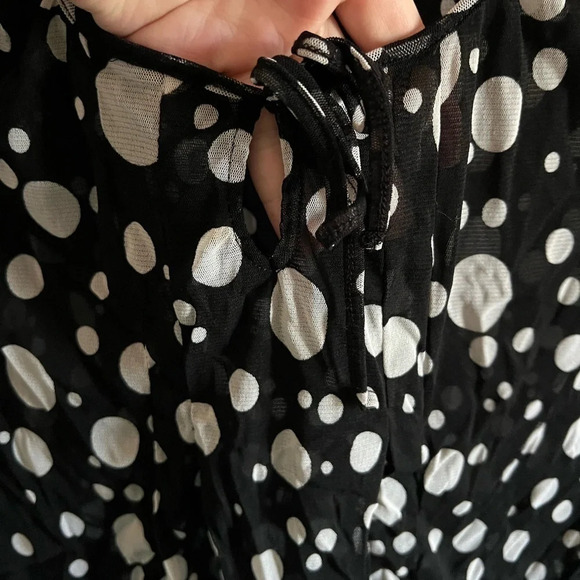 APT 9 see through 3/4 sleeve top. Sz M. - Picture 5 of 5